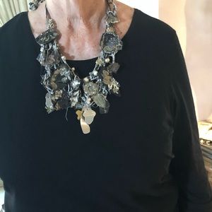 Hand made paper necklace in Black and silver. Ver unique and one of a kind